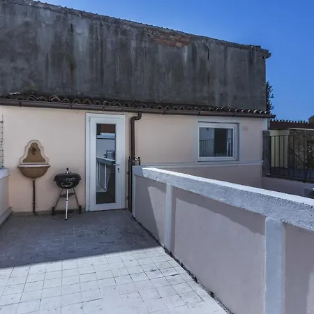 Ca' Laura - Centro - 10 Min From Venice Apartman