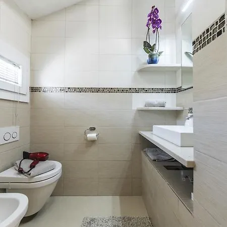 Апартаменты Ca' Laura - Centro - 10 Min From Venice
