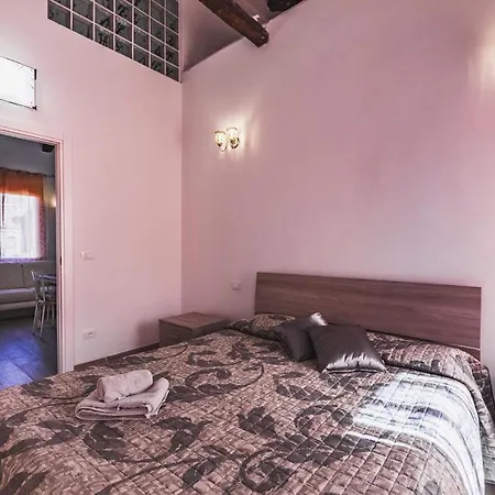 Appartamento Ca' Laura - Centro - 10 Min From Venice *